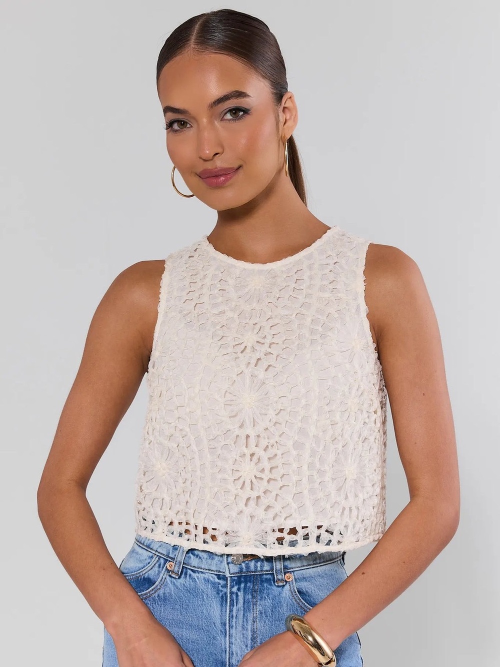 NWT Avara Off White Woven Overlay Tank Top - size small